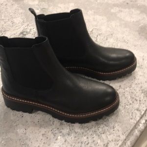 NEW Caslon Miller chelsea boots 7.5 black leather